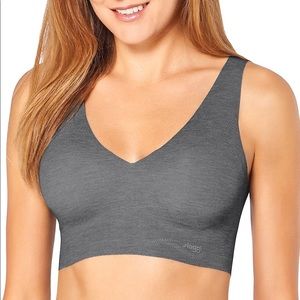 Zero Feel Natural Seamless Cropped Top. Flexible, soft, stretchy. New with tags